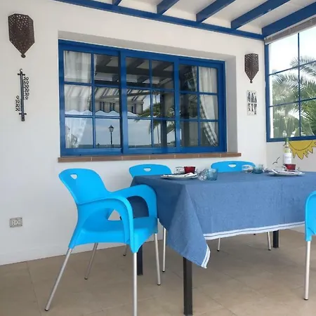 Playa Blanca ,casa Sofia فيلة بلايا بلانكا
